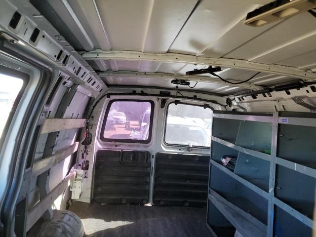 2015 GMC Savana G2500