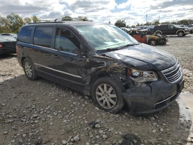 2013 Chrysler Town & Country Touring