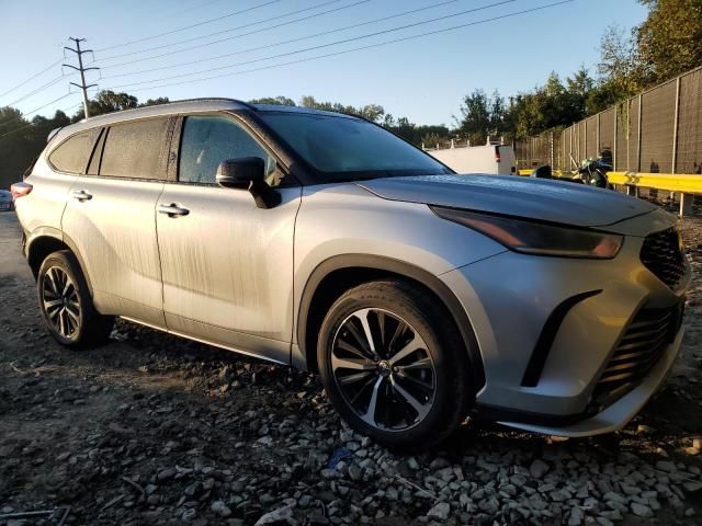 2022 Toyota Highlander XSE