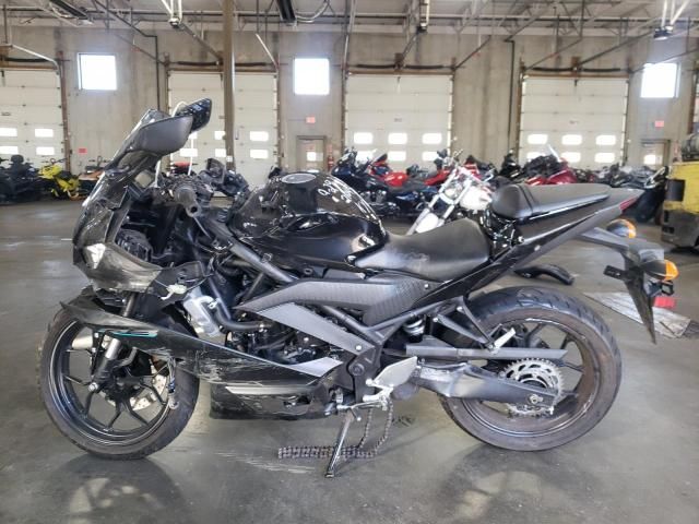 2023 Yamaha YZFR3 A