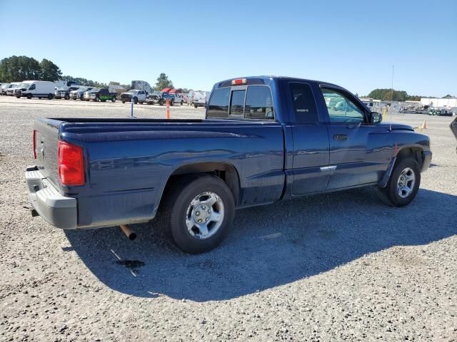 2005 Dodge Dakota ST