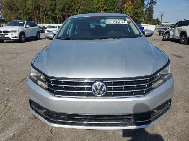 2016 Volkswagen Passat S