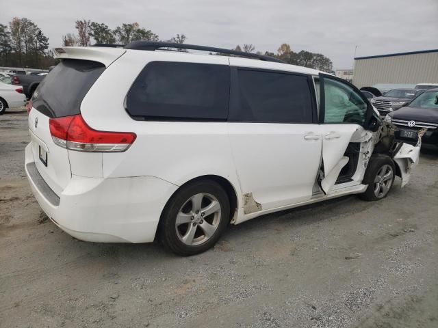 2011 Toyota Sienna LE