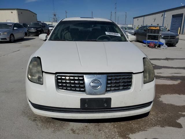 2004 Nissan Maxima SE