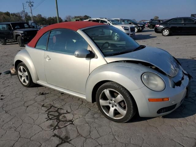 2009 Volkswagen New Beetle Blush Edition