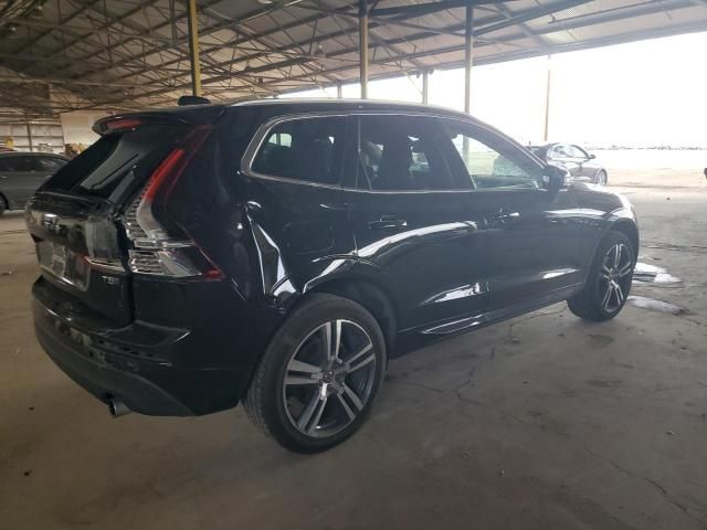 2021 Volvo XC60 T5 Momentum