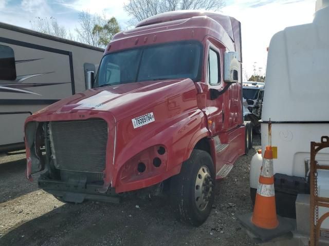 2018 Freightliner Cascadia 125