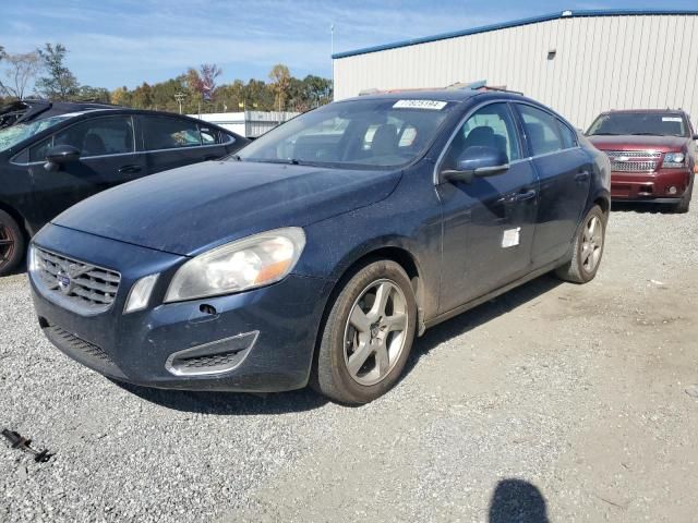 2013 Volvo S60 T5