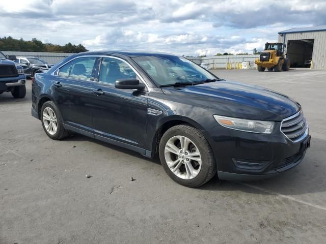 2014 Ford Taurus SEL