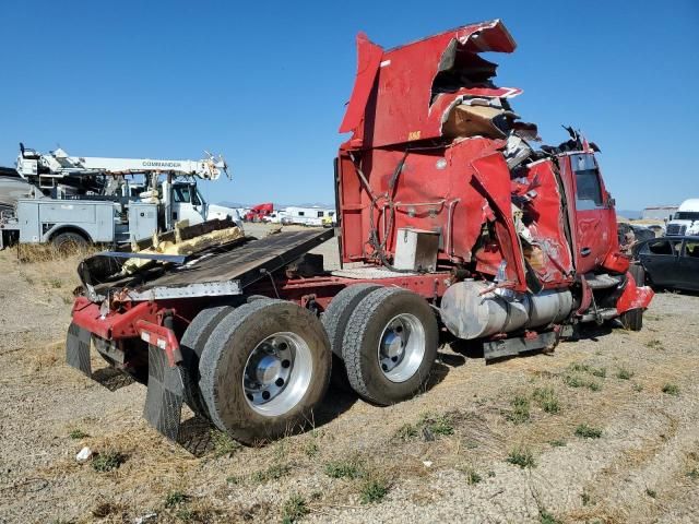 2016 Kenworth Construction T680