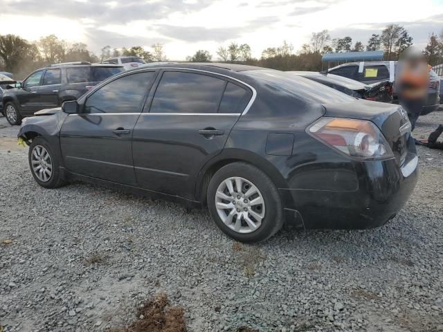 2010 Nissan Altima Base