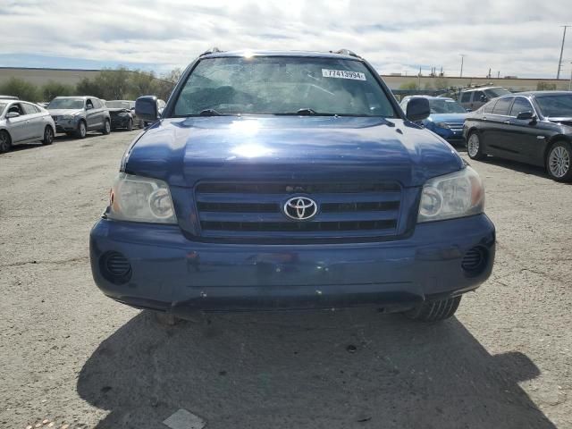 2004 Toyota Highlander Base