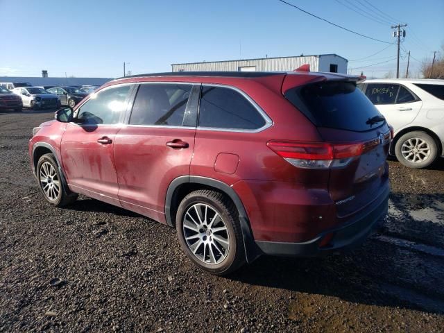 2017 Toyota Highlander SE