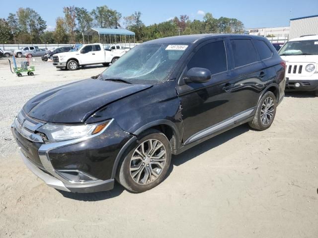 2016 Mitsubishi Outlander ES