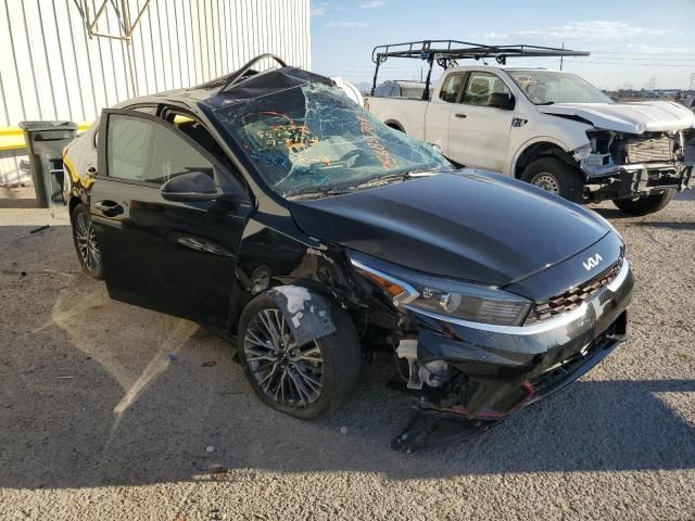 2022 KIA Forte GT Line