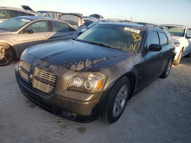 2005 Dodge Magnum R/T