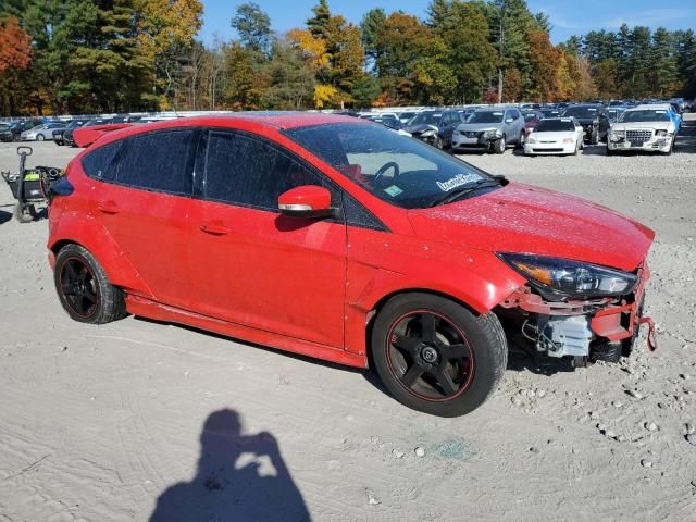 2017 Ford Focus ST