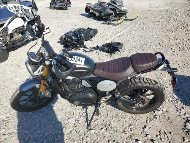 2024 Triumph Scrambler 400 X