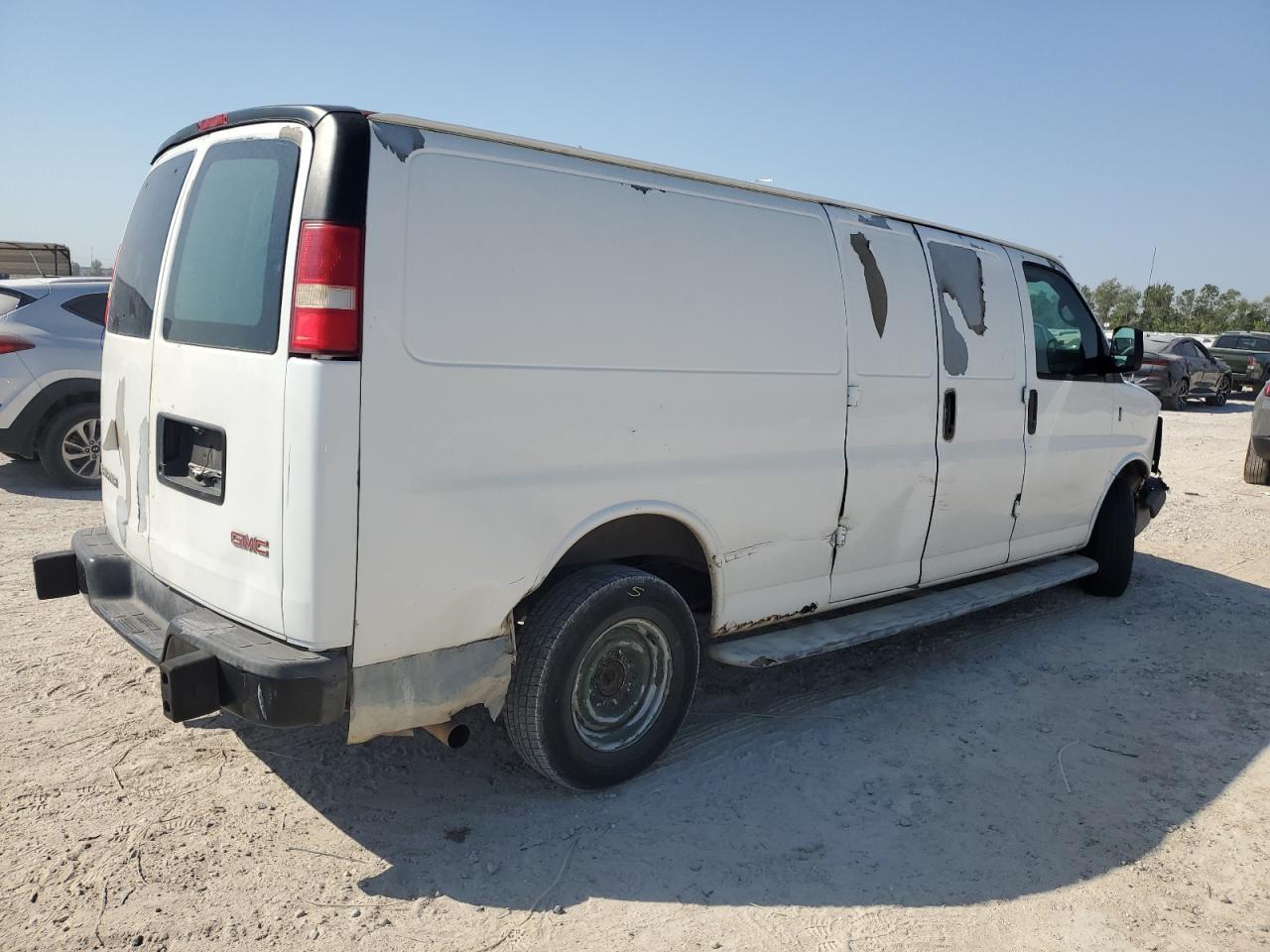 2008 GMC Savana G2500