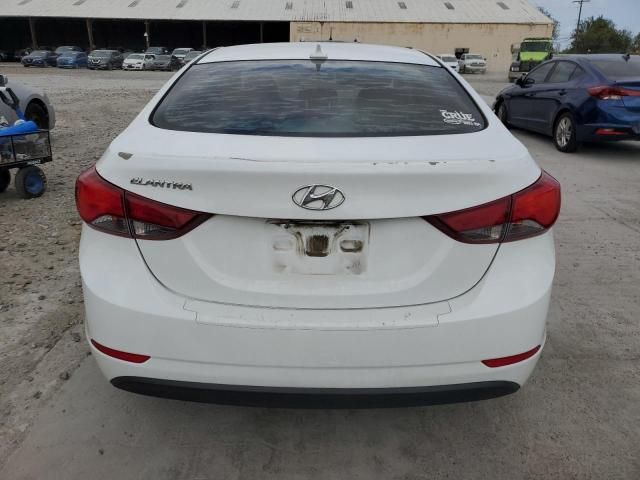 2016 Hyundai Elantra SE