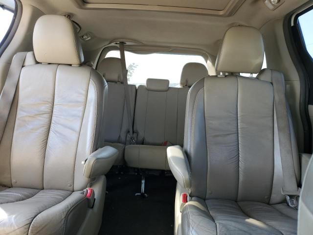 2011 Toyota Sienna XLE