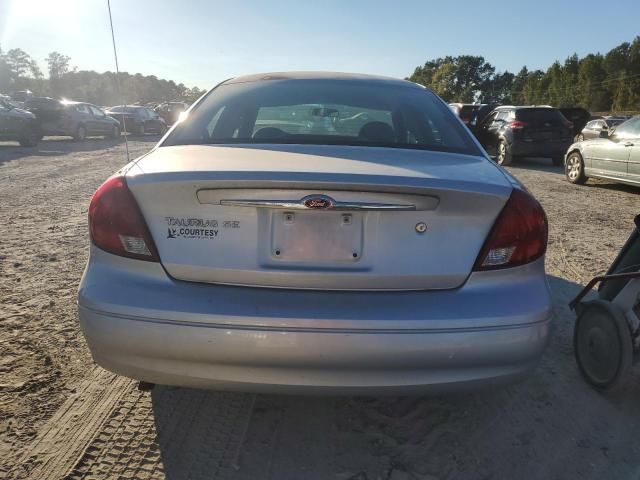 2002 Ford Taurus SE