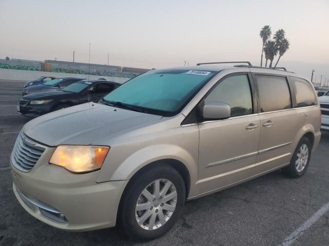 2013 Chrysler Town & Country Touring