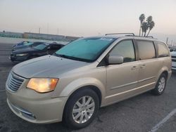 Chrysler Vehiculos salvage en venta: 2013 Chrysler Town & Country Touring