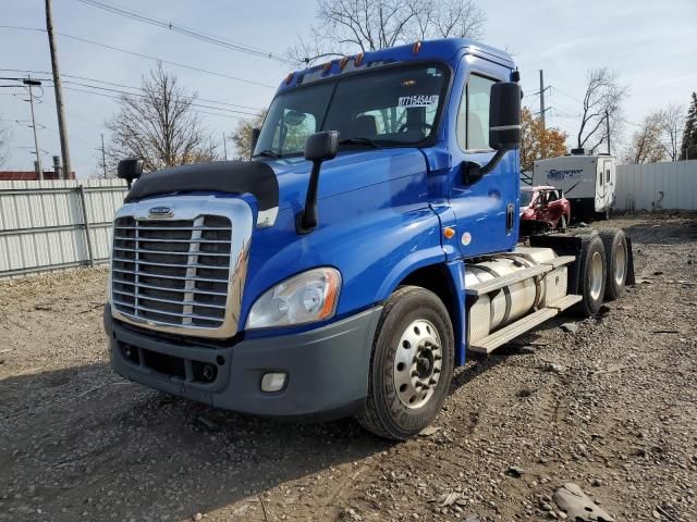 2014 Freightliner Cascadia 125