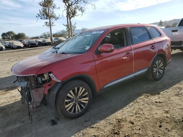 2019 Mitsubishi Outlander SE