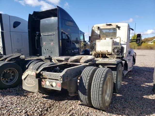 2014 Kenworth Construction T680