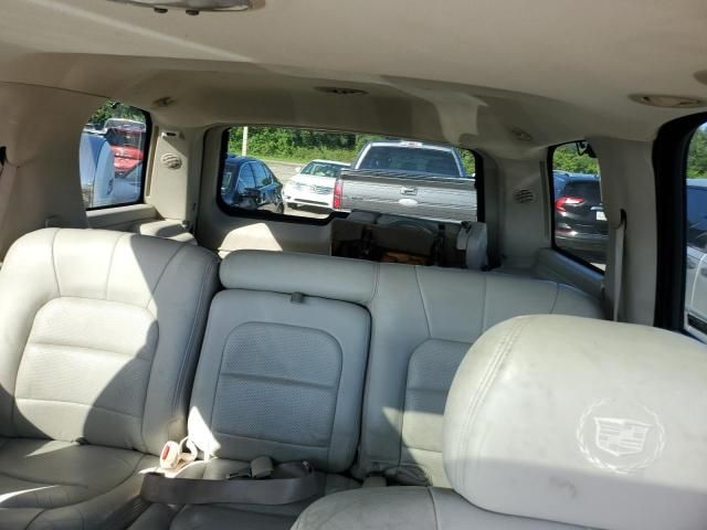 2002 Cadillac Escalade Luxury