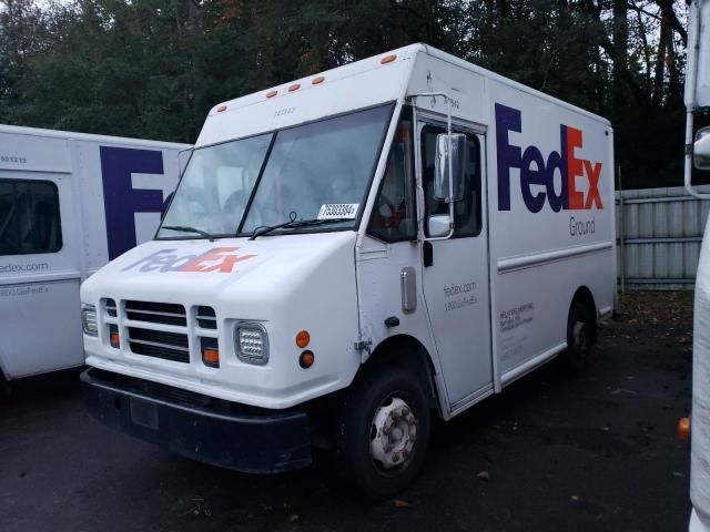 2005 Freightliner Chassis M Line WALK-IN Van