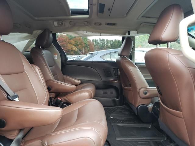 2015 Toyota Sienna XLE