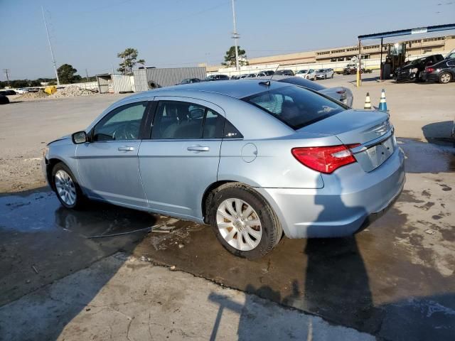 2013 Chrysler 200 Touring