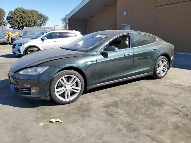 2014 Tesla Model S