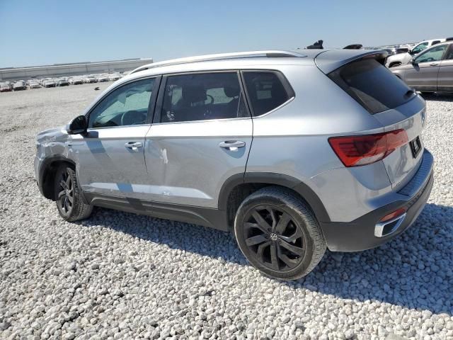 2024 Volkswagen Taos SE