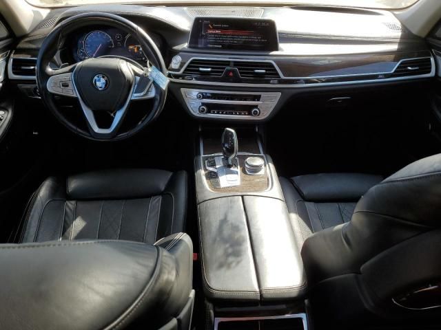 2016 BMW 750 XI