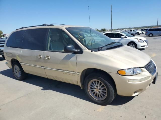 2000 Chrysler Town & Country LXI