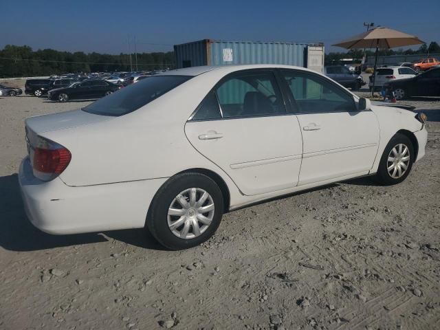 2005 Toyota Camry LE