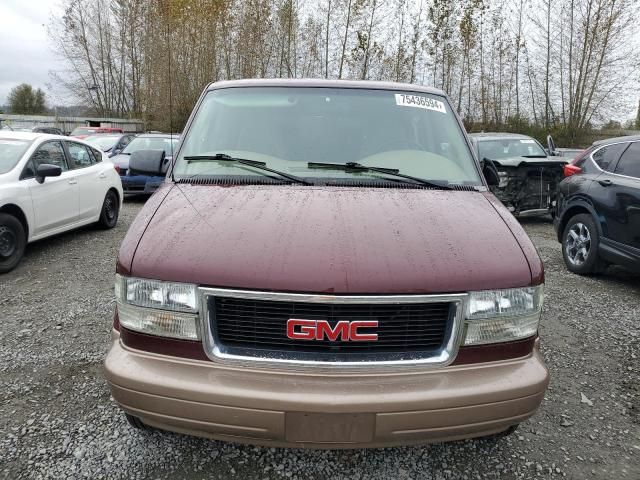 2003 GMC Safari XT