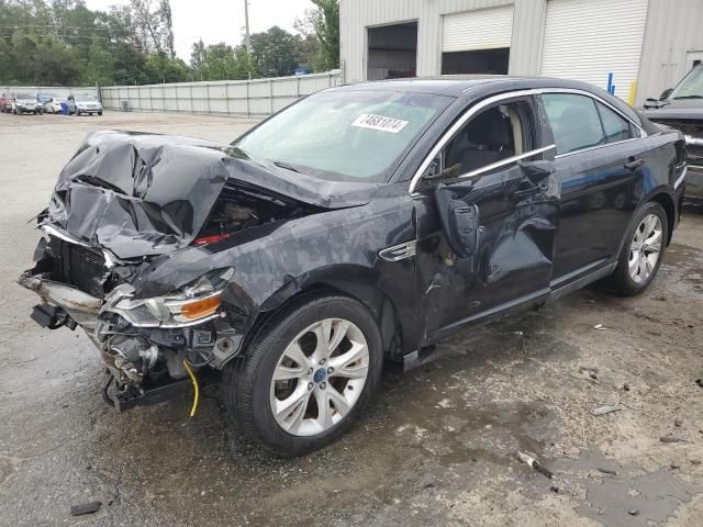 2011 Ford Taurus SEL