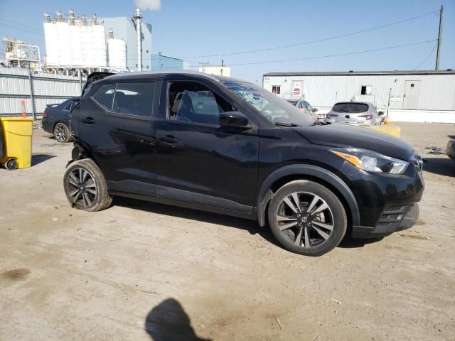 2019 Nissan Kicks S