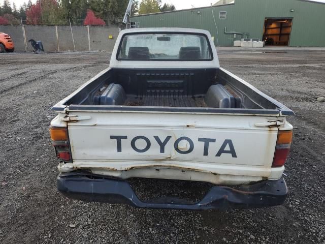 1987 Toyota Pickup 1/2 TON RN50