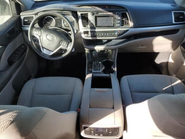 2015 Toyota Highlander LE