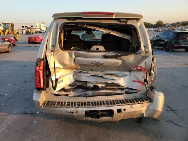 2008 Chevrolet Suburban C1500  LS