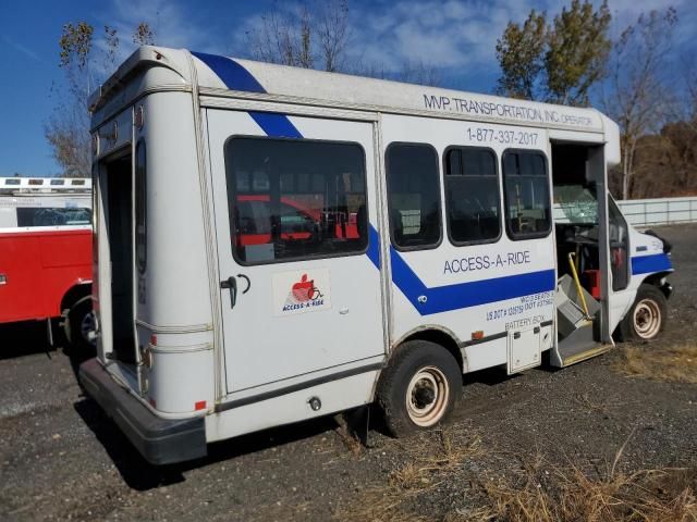 2019 Ford Econoline E350 Super Duty Cutaway Van