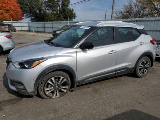 2020 Nissan Kicks SR