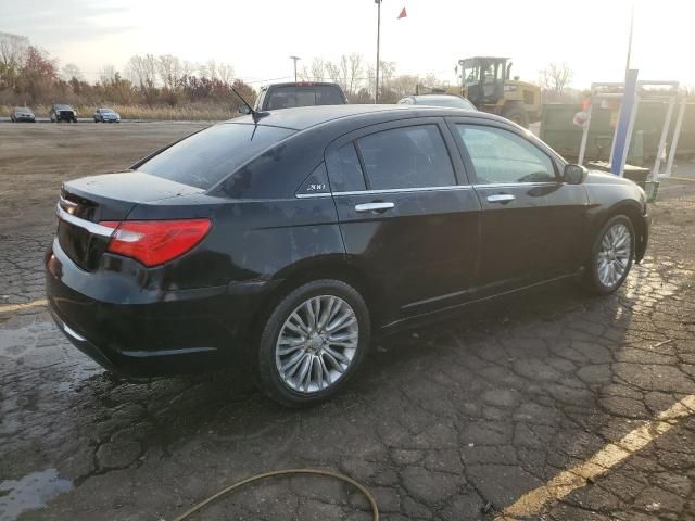 2013 Chrysler 200 Limited