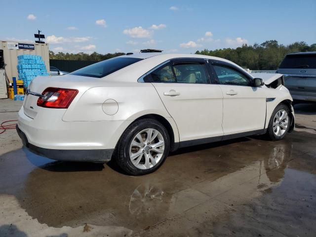 2011 Ford Taurus SEL